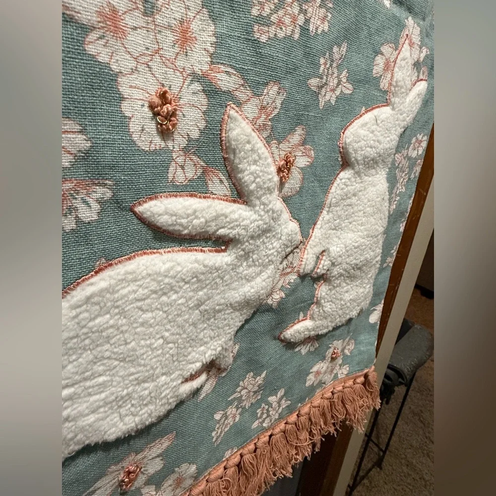 Tahari Spring Easter table runner NWT